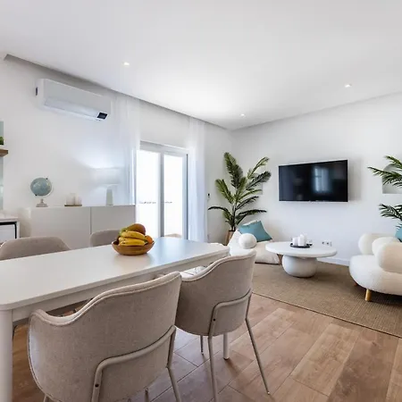 Centre Ocean View Lagos